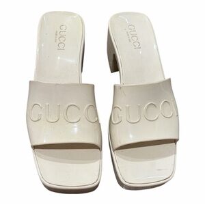 Gucci Authentic  White Rubber Slide Sandals Block Heel Logo Accent Summer 38
